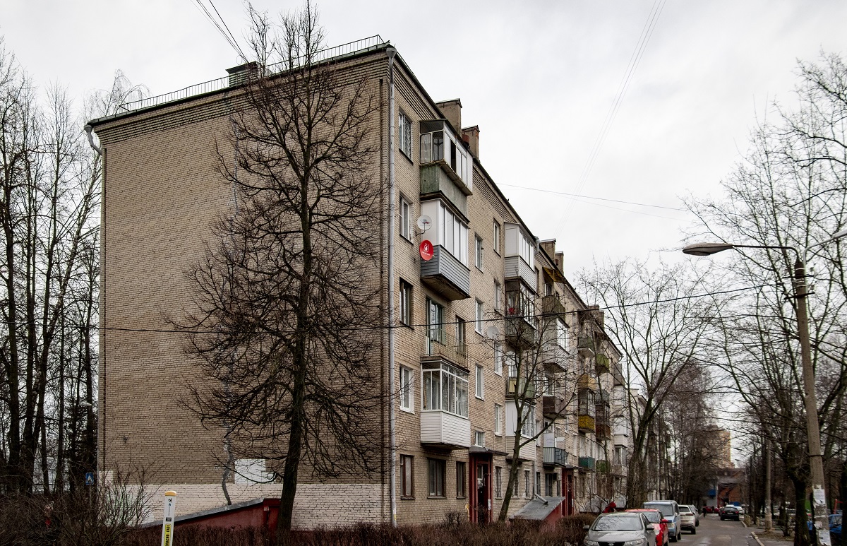 Khimki, Микрорайон Сходня, Улица Чапаева, 5
