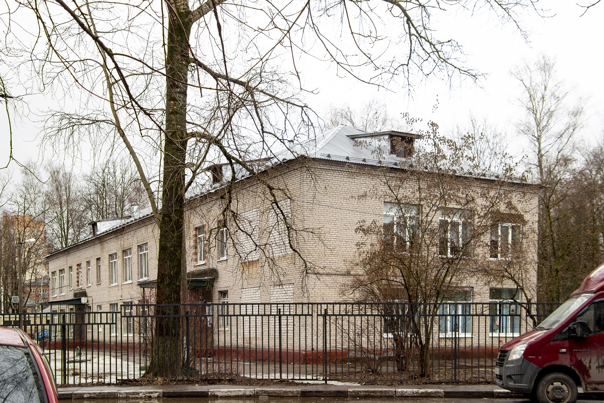 Химки, Микрорайон Сходня, Улица Чапаева, 19