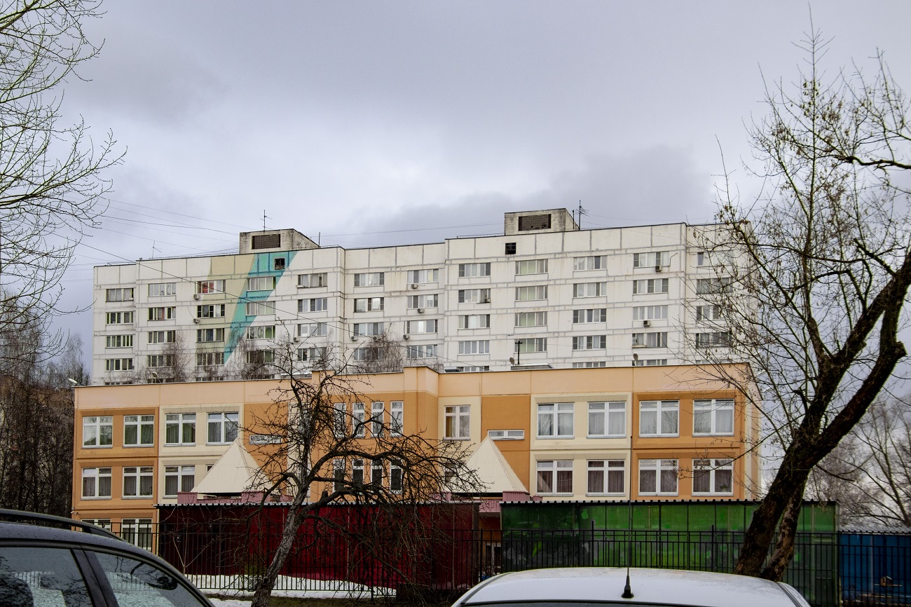 Химки, Микрорайон Сходня, Улица Мичурина, 30 стр. 1; Микрорайон Сходня, Улица Мичурина, 28