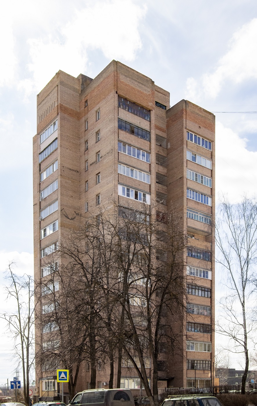 Istra, Воскресенская площадь, 3
