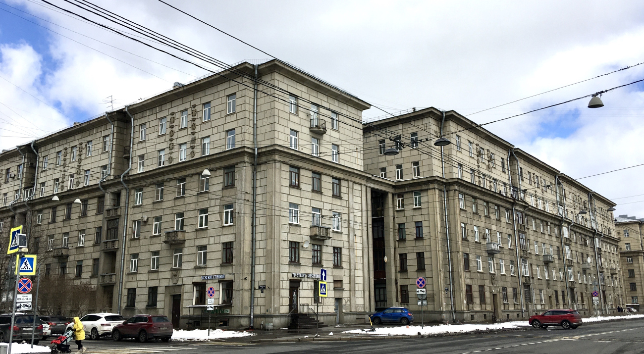 Санкт-Петербург, Свеаборгская улица, 27; Кузнецовская улица, 46