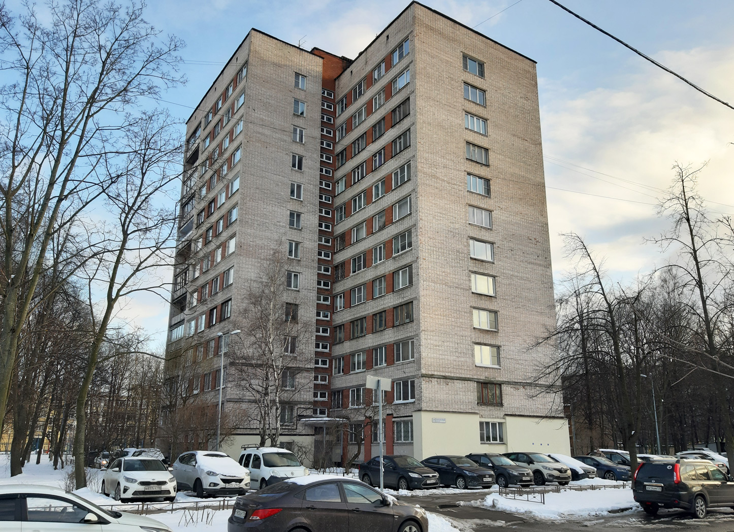 Petersburg, Перевозный переулок, 19 корп. 1