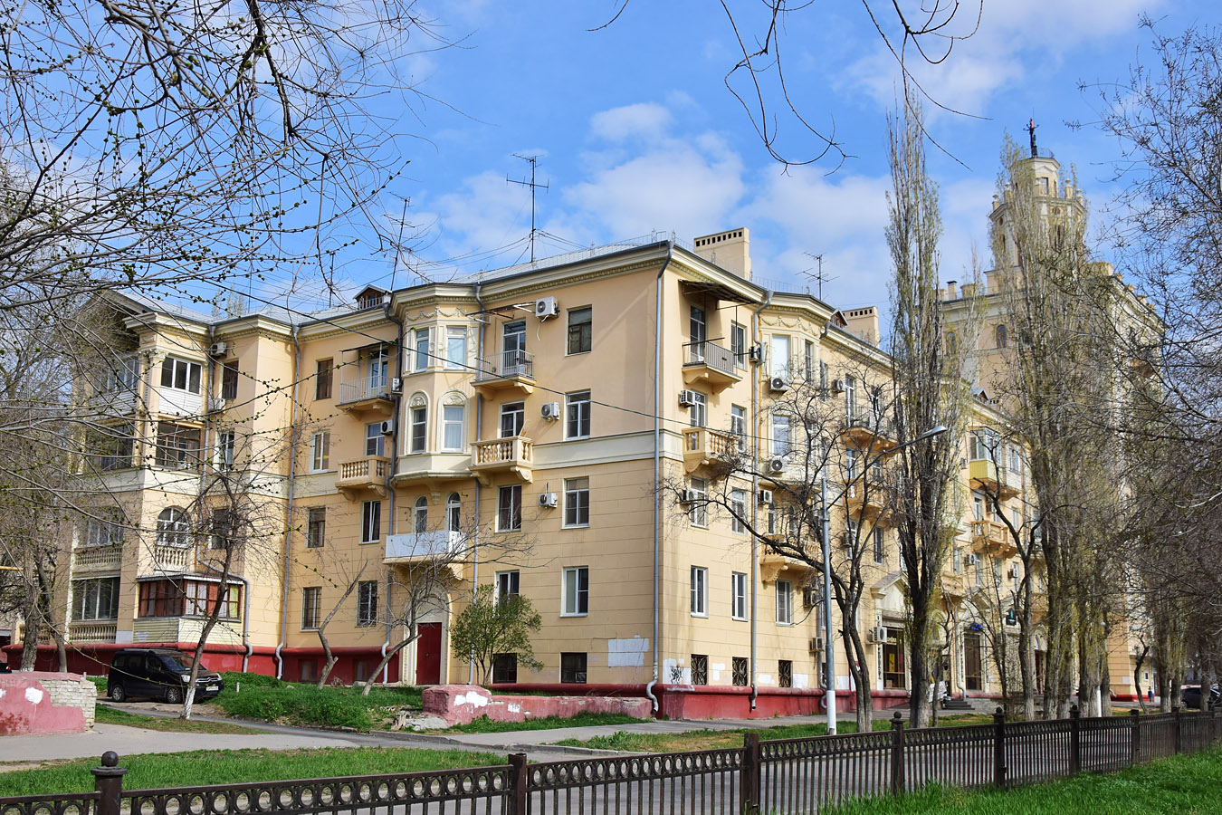 Волгоград, Проспект имени Ленина, 93