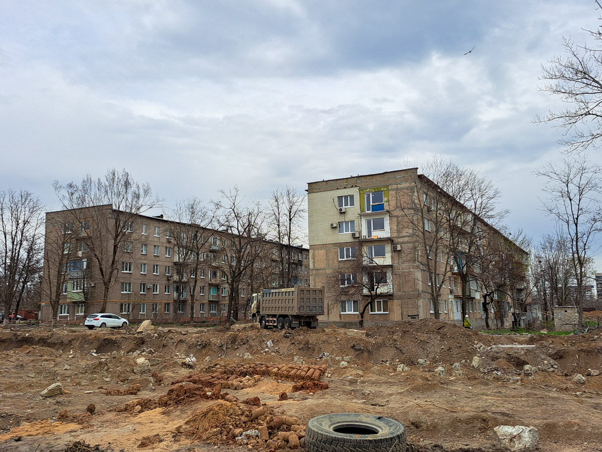 Мариуполь, Проспект Мира, 143А; Проспект Мира, 143