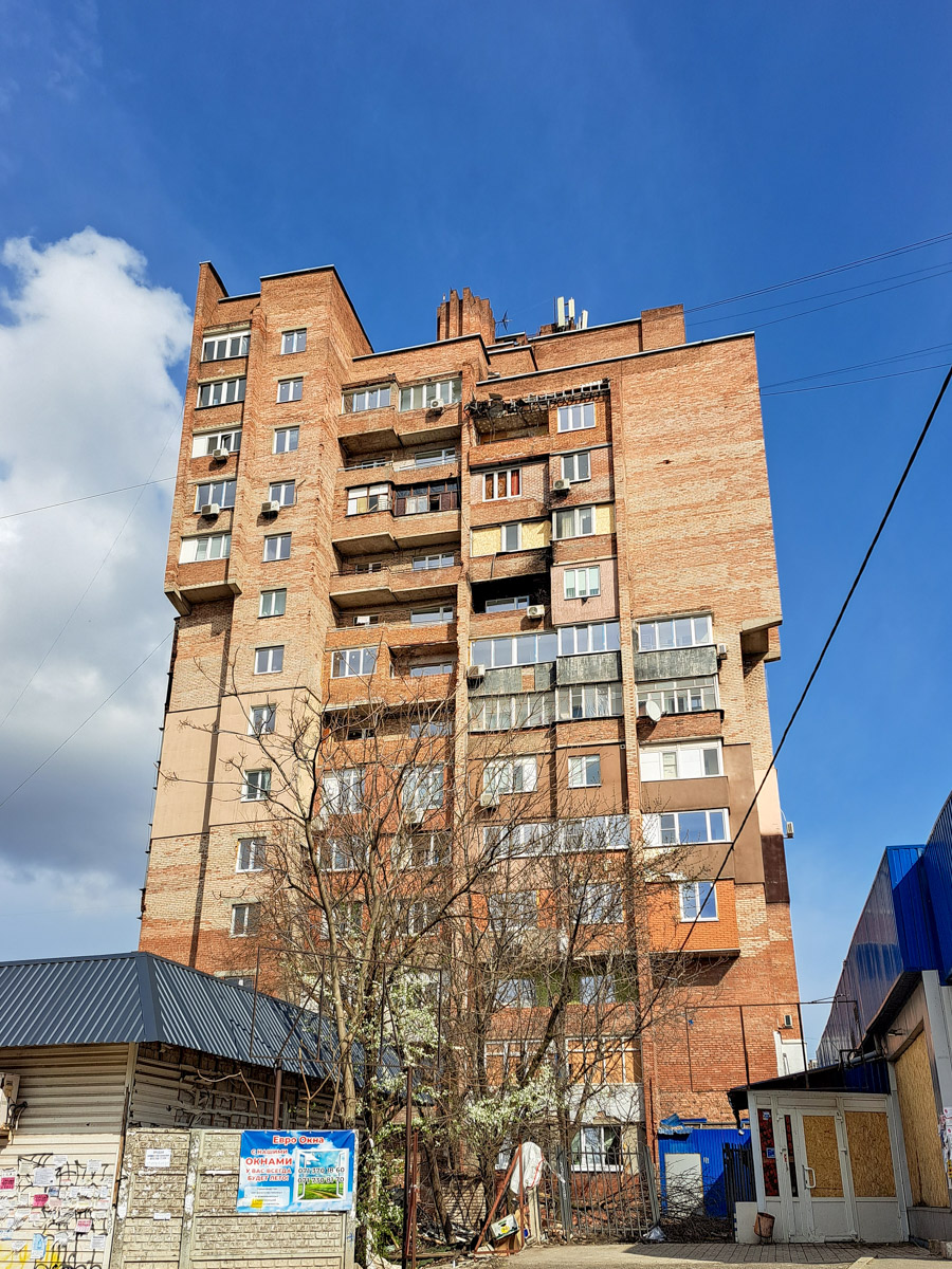 Мариуполь, Улица Урицкого, 114