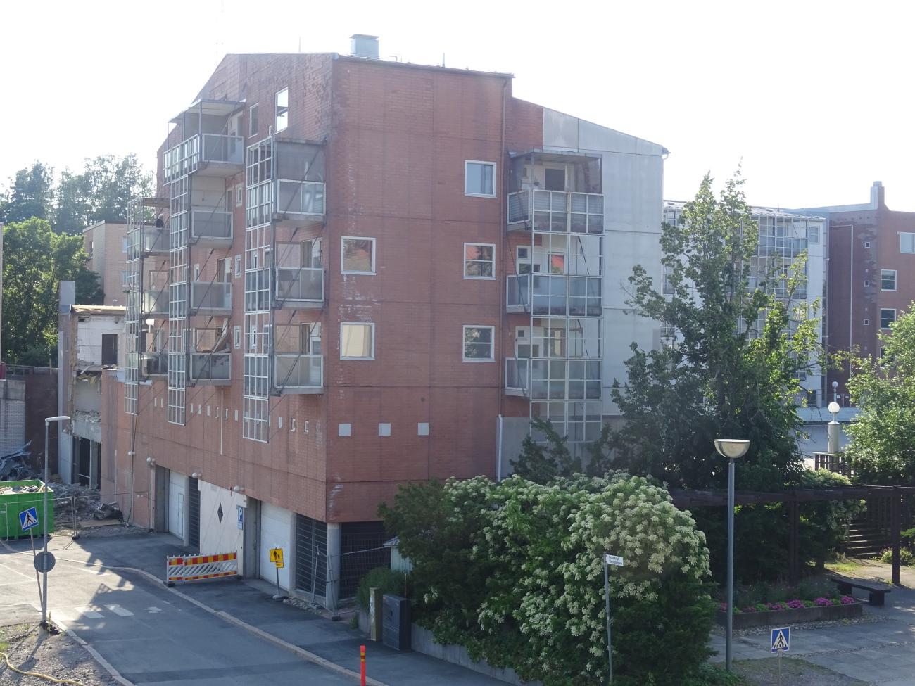 Эспоо, Holvikuja 1