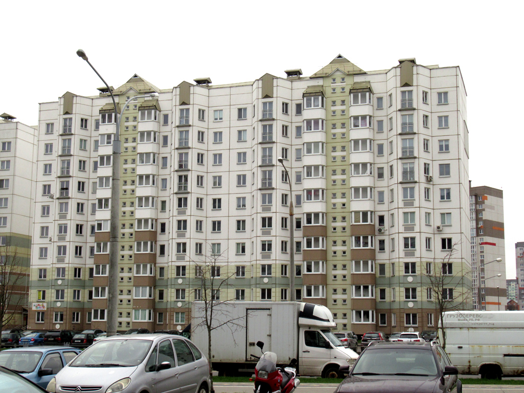 Минск, Улица Юрия Семеняко, 42