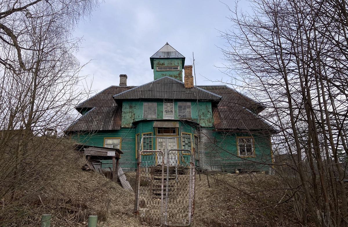 Вярска, Pikk, 1B