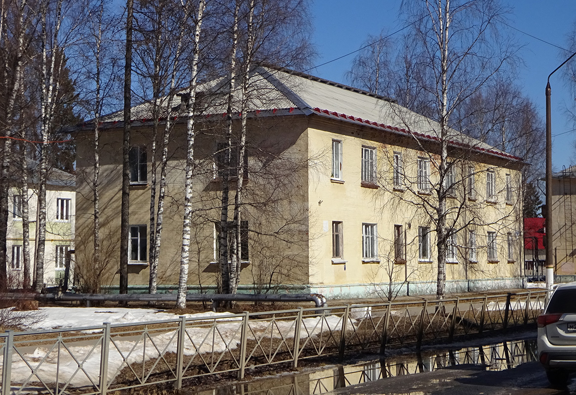 Мирный, Улица Пушкина, 9