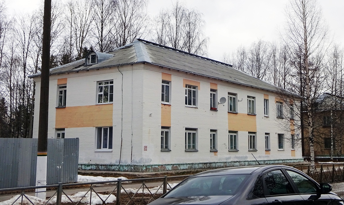Мирный, Улица Пушкина, 7
