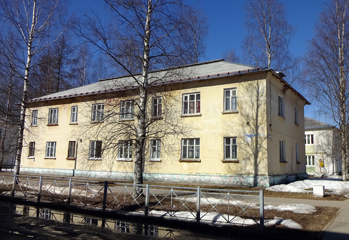Мирный, Улица Пушкина, 9