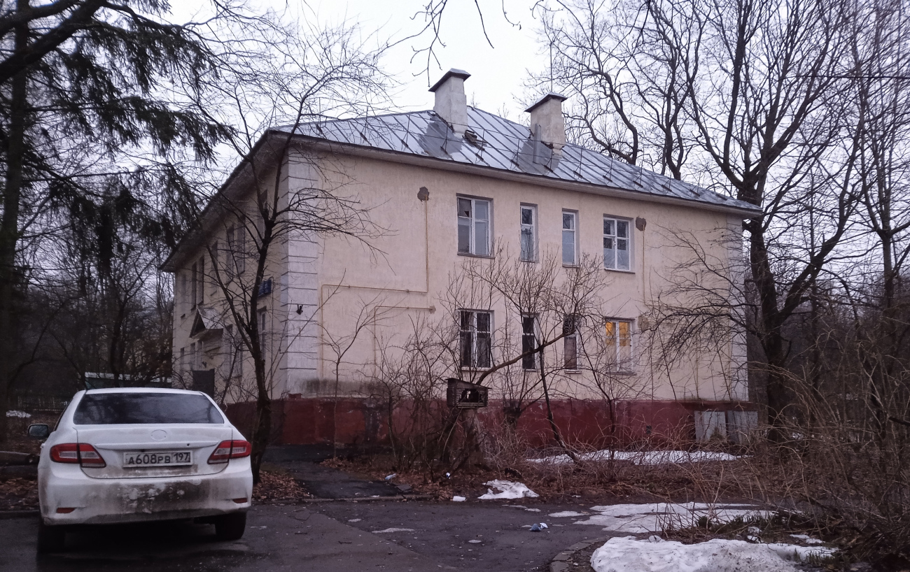 Москва, Профсоюзная улица, 123А стр. 25 / Тютчевская аллея, 25