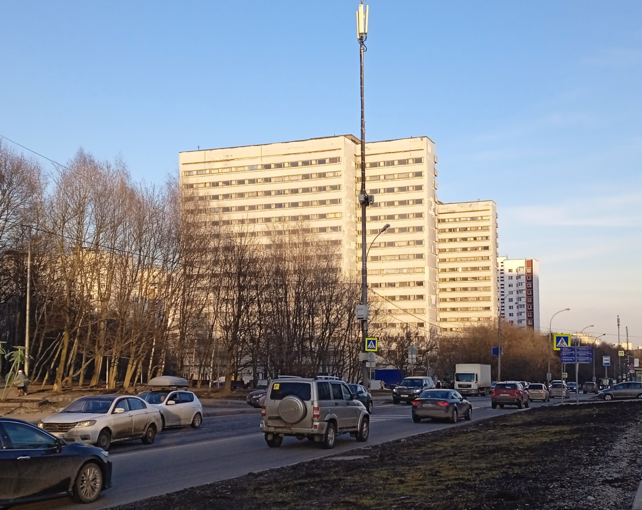 Москва, Улица Островитянова, 33А
