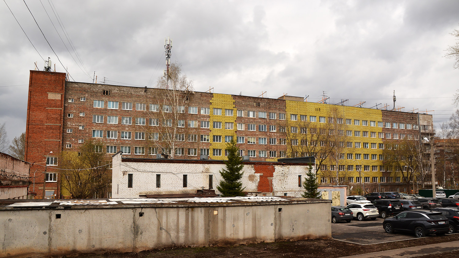 Пермь, Улица Братьев Игнатовых, 2