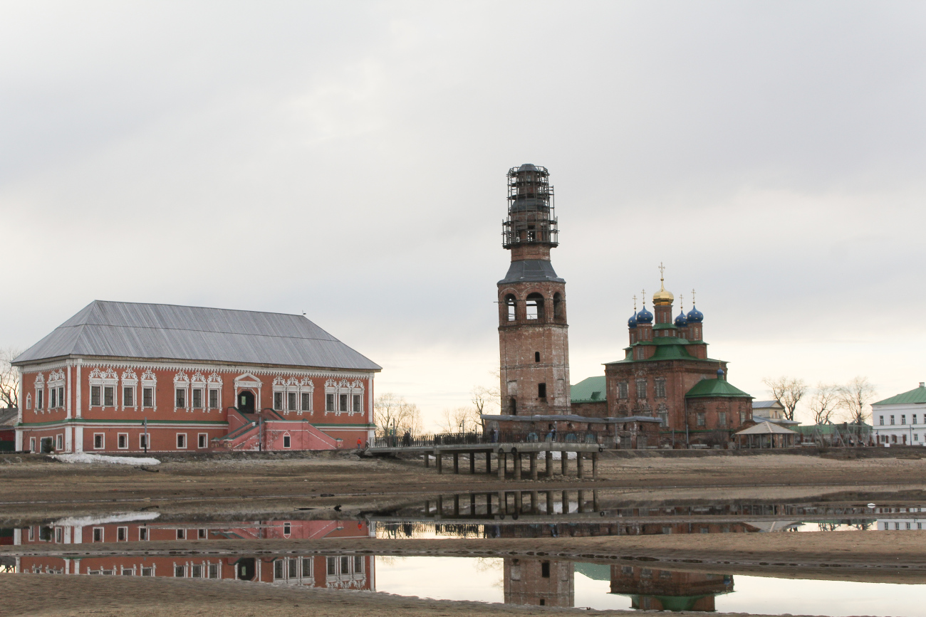 Усолье, Спасская улица, 36; Спасская улица, 12*; Спасская улица, 12