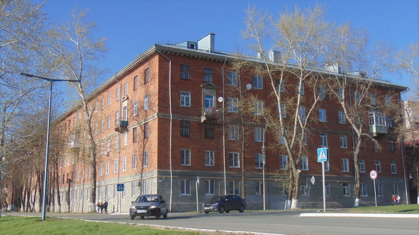 Воткинск, Улица Мира, 21
