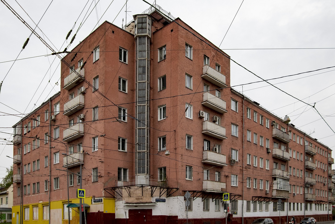 Москва, Малая Семёновская улица, 15-17 корп. 1