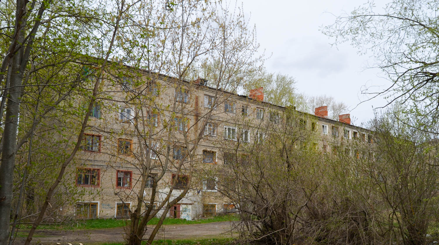 Березники, Улица Челюскинцев, 6