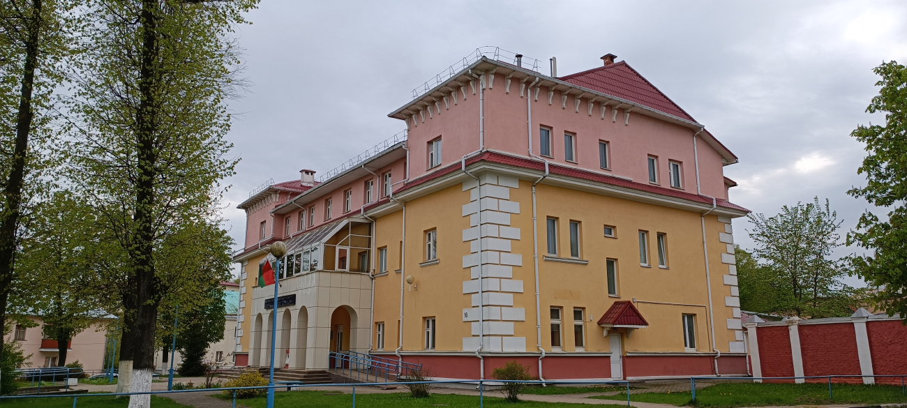 Минск, Стахановская улица, 16 / Стахановский переулок, 4