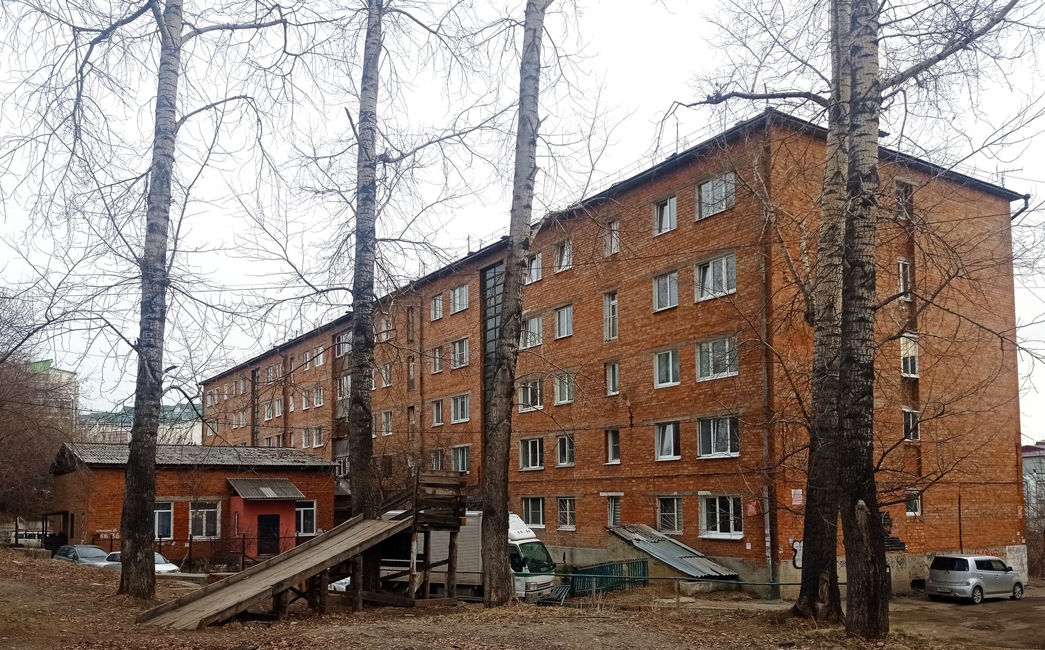 Иркутск, Улица Бородина, 25