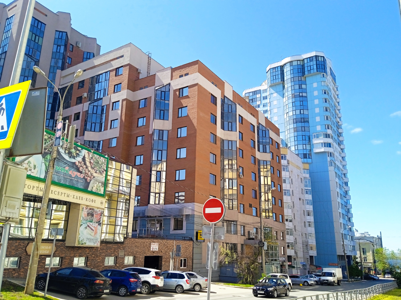 Самара, Молодогвардейская улица, 180; Молодогвардейская улица, 182