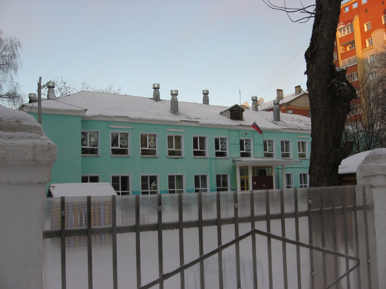 Киров, Улица Молодой Гвардии, 63А