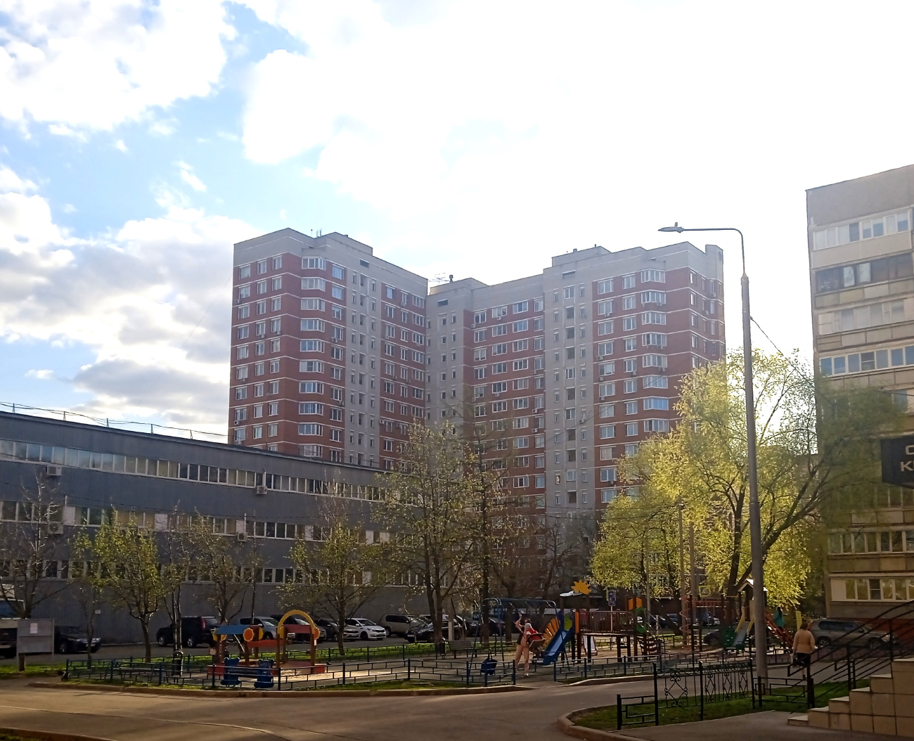 Щербинка, Первомайская улица, 6; Пушкинская улица, 25