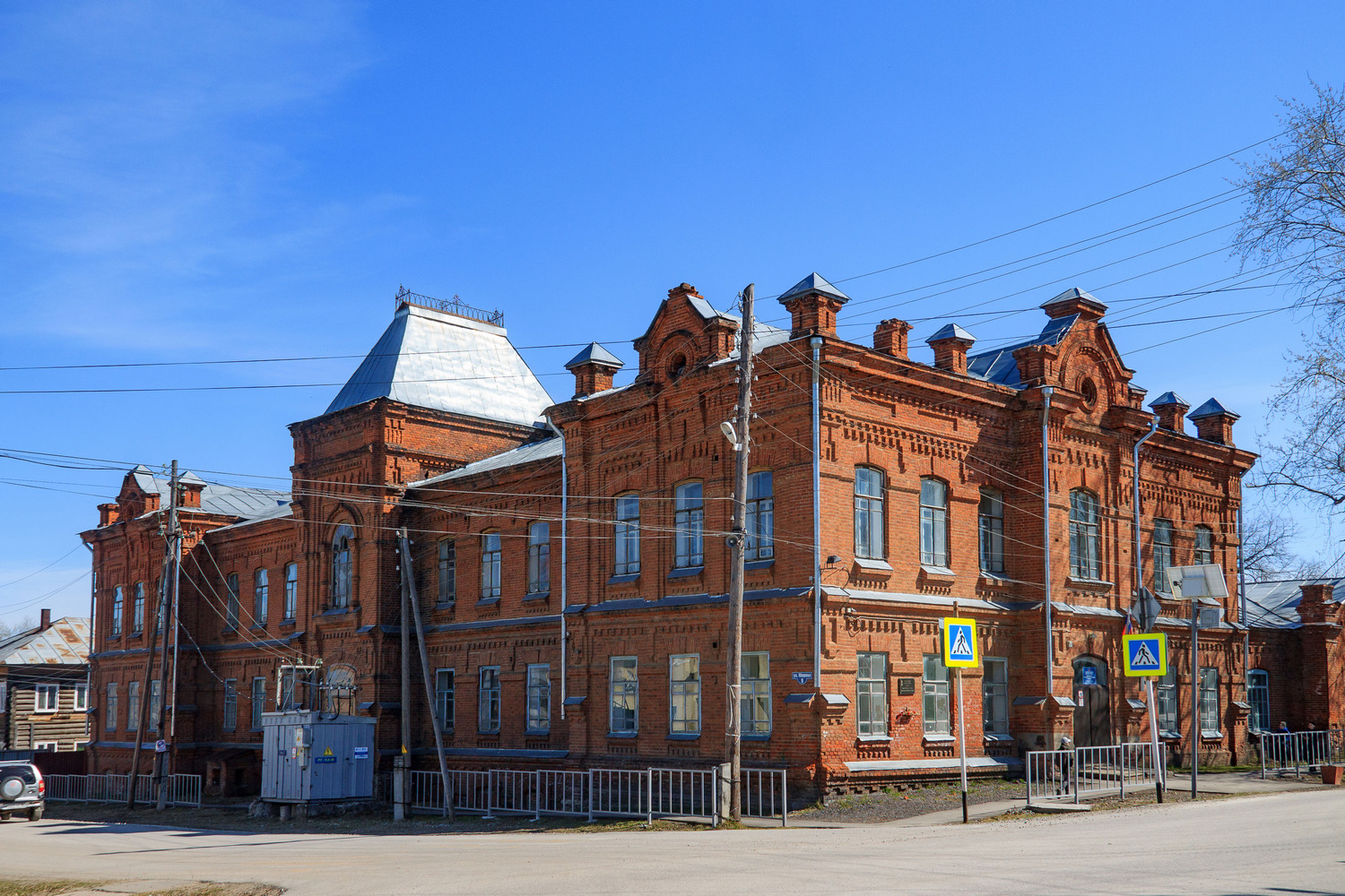 Cherdyn, Улица Яборова, 8