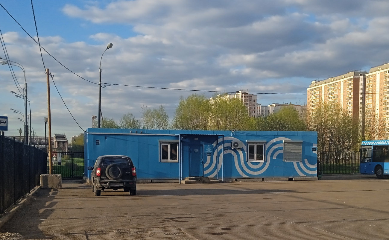 Москва, Улица Захарьинские Дворики, 2
