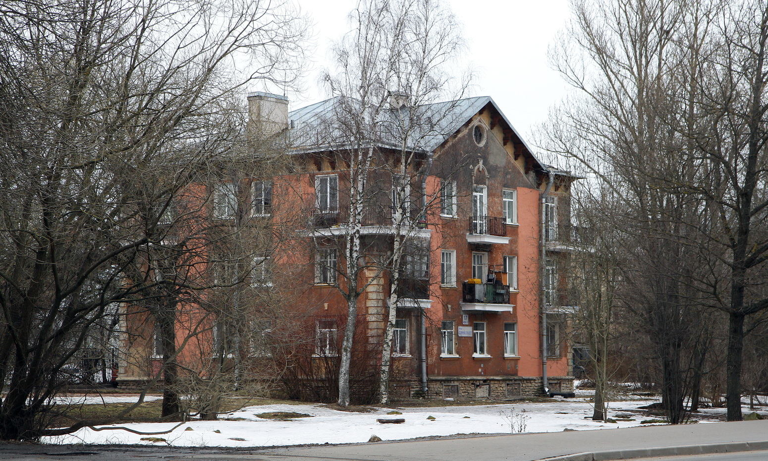 Санкт-Петербург, Улица Пограничника Гарькавого, 17 корп. 2