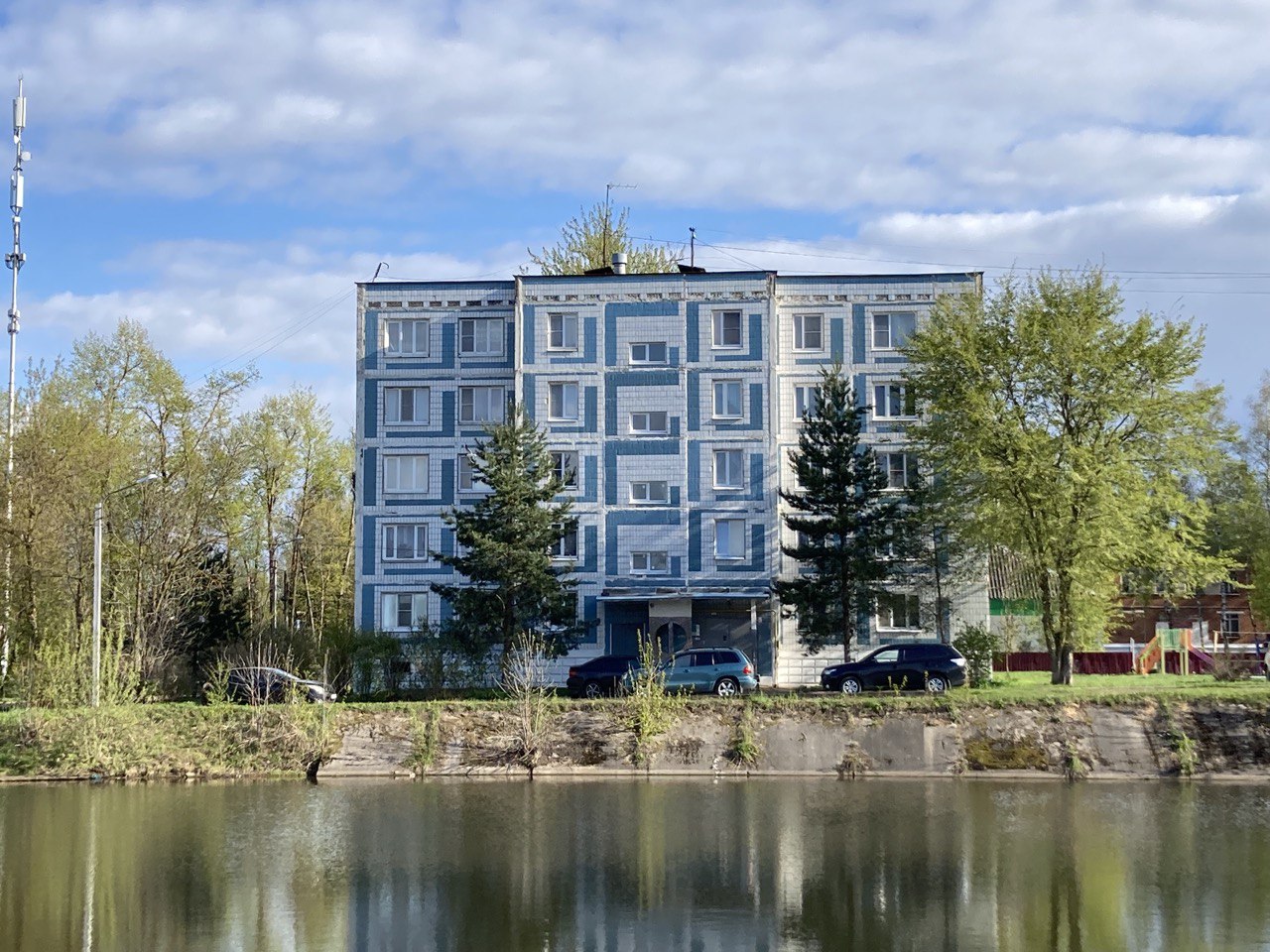Sergiev Posad, Микрорайон Семхоз, Парковая улица, 17