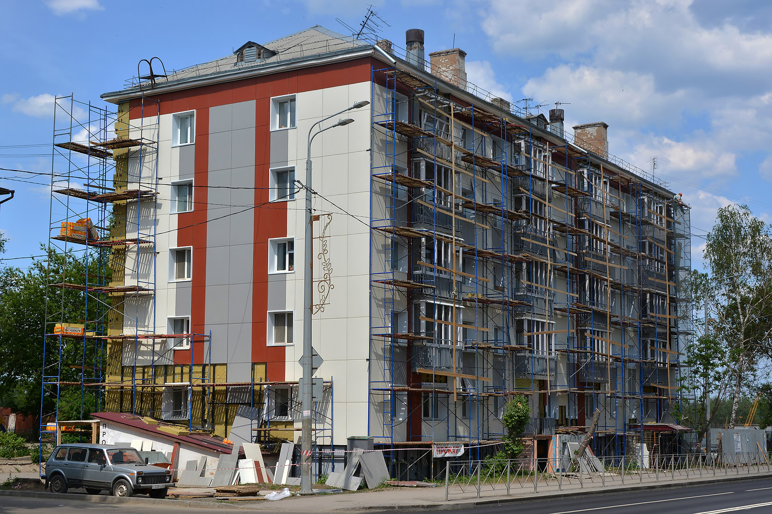 Пермь, Локомотивная улица, 8