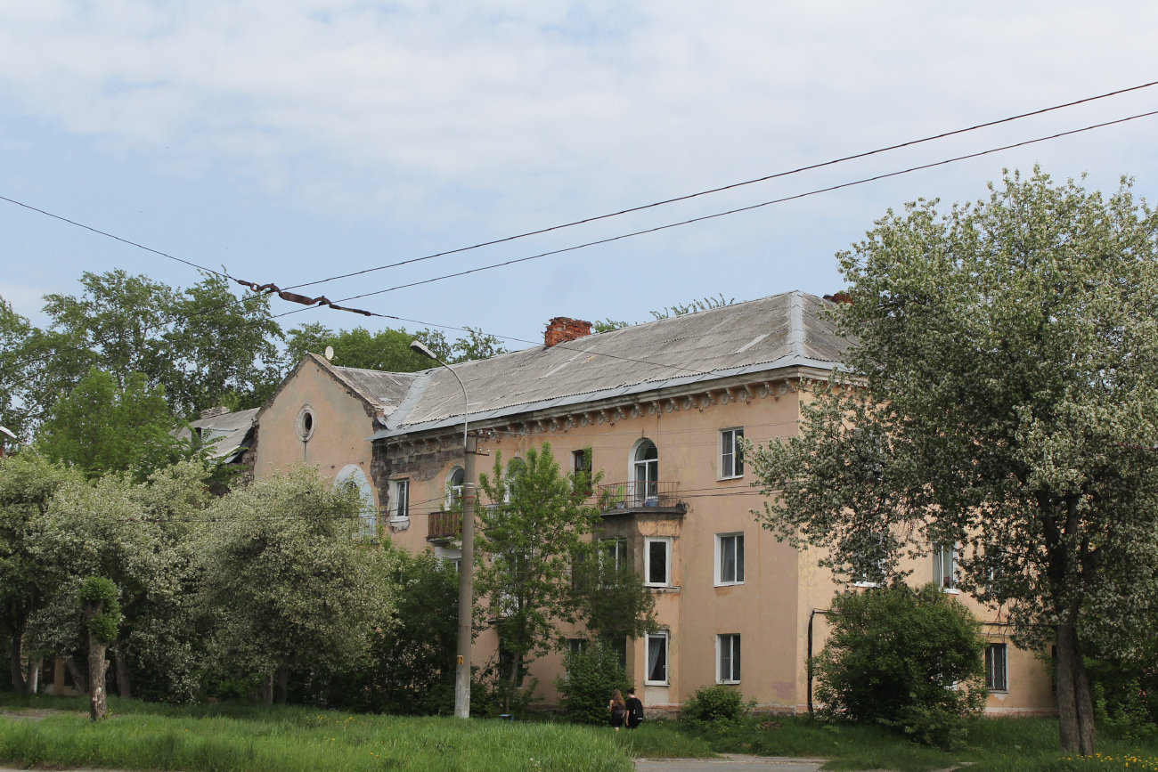 Березники, Улица Деменева, 8