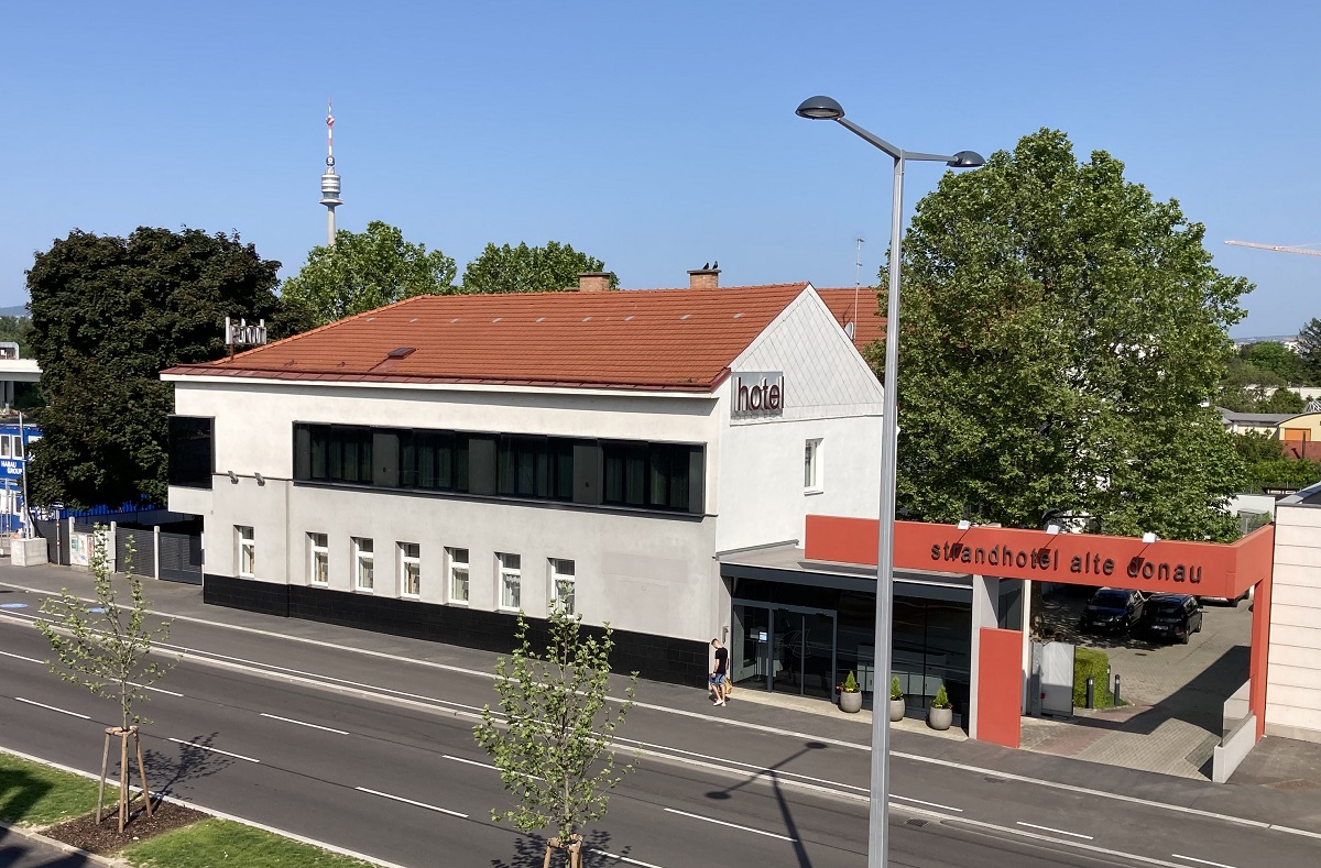 Вена, Wagramer Straße, 51