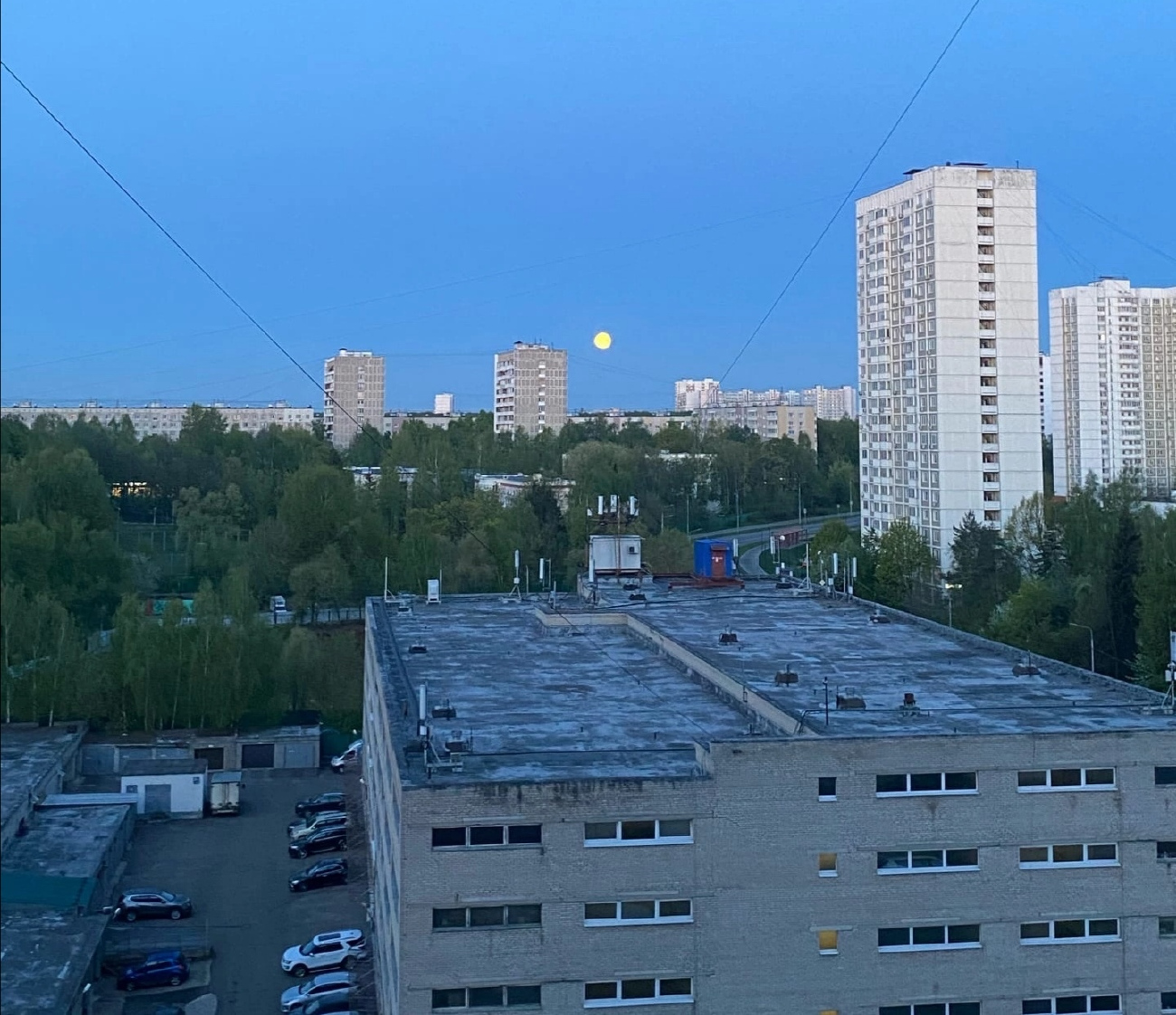 Москва, Улица Введенского, 31 корп. 2; Улица Введенского, 23А; Улица Введенского, 31 корп. 1; Улица Введенского, 26. Москва — Панорамы