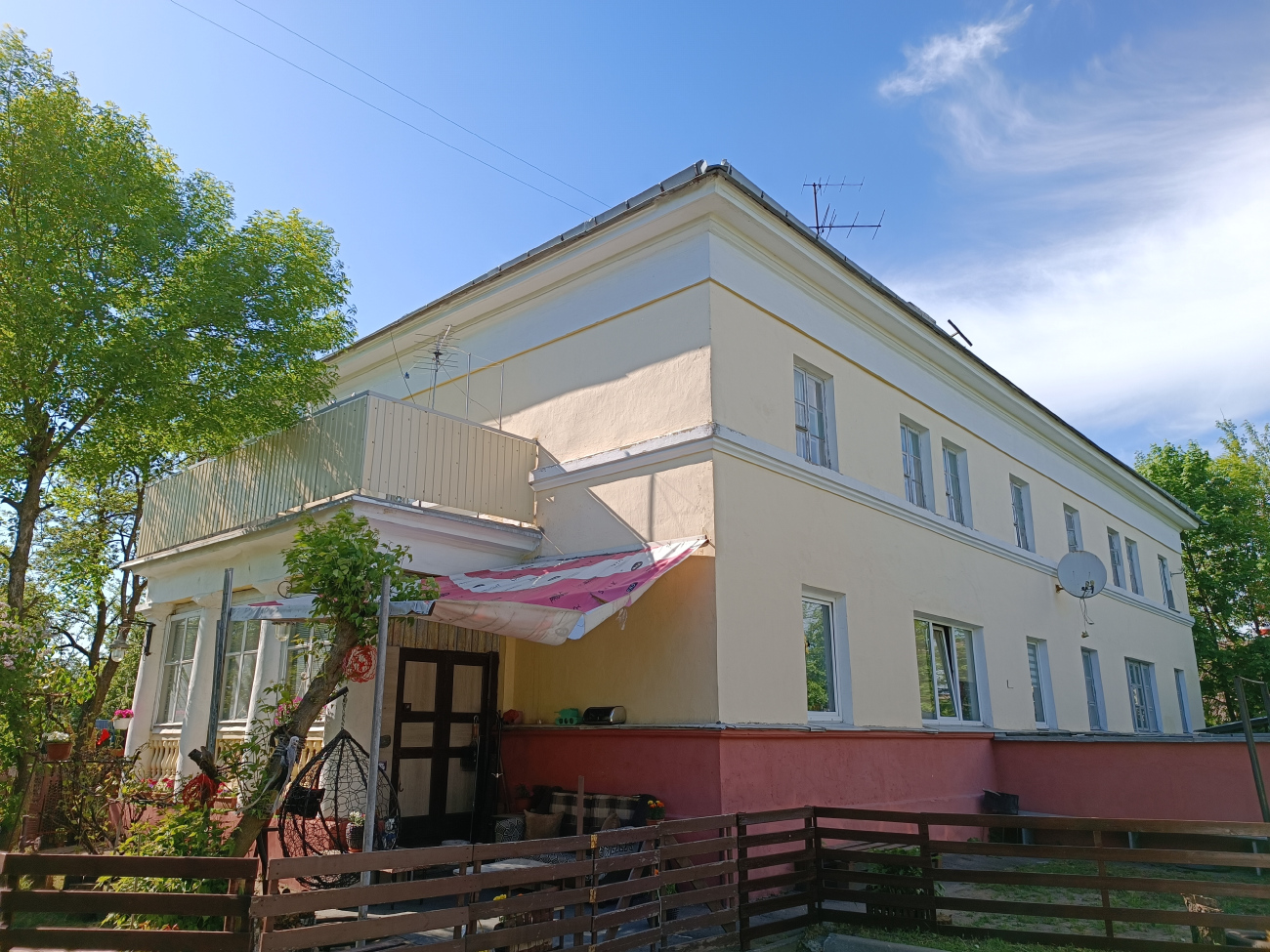 Минск, Улица Челюскинцев, 34 / 2-й переулок Челюскинцев, 2