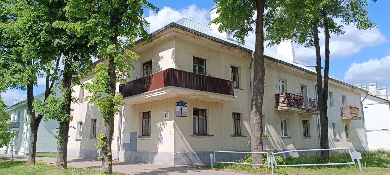 Минск, Улица Щербакова, 10 / Ученический переулок, 1
