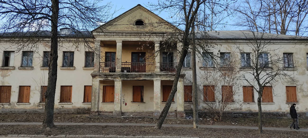 Минск, Улица Станиславского, 13 / Стрелковая улица, 11
