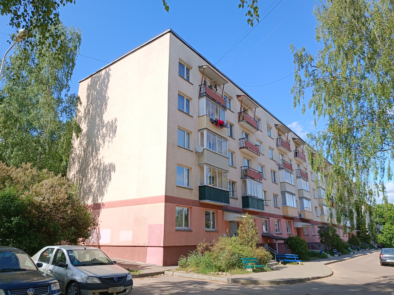 Минск, Улица Карвата, 24