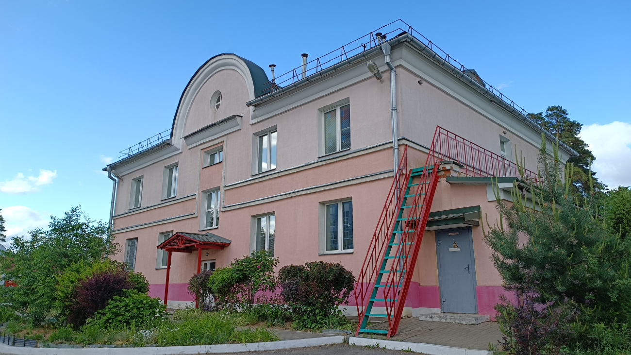 Минск, Улица Карвата, 14