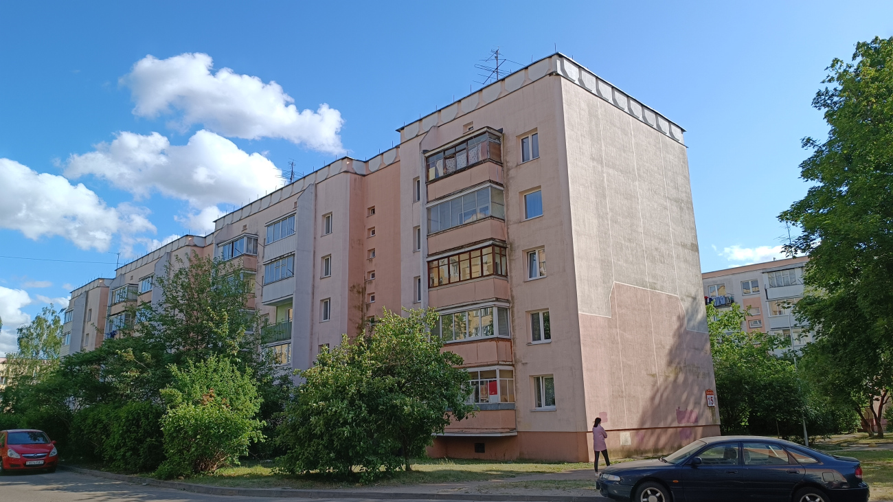 Минск, Улица Карвата, 15