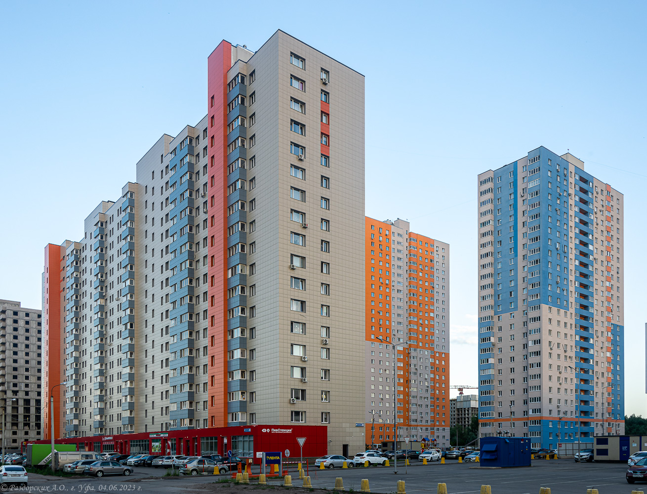 Уфа, Улица Лётчика Кобелева, 3; Улица Лётчика Кобелева, 3/2; Улица Лётчика Кобелева, 3/3