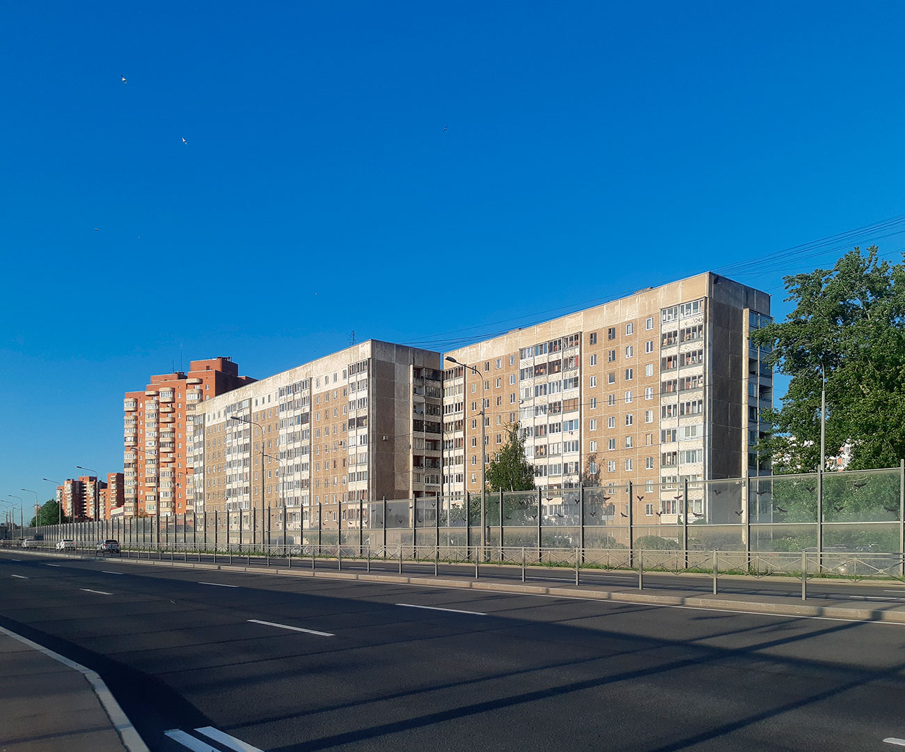 Санкт-Петербург, Проспект Маршала Жукова, 72 корп. 1; Проспект Маршала Жукова, 74 корп. 3