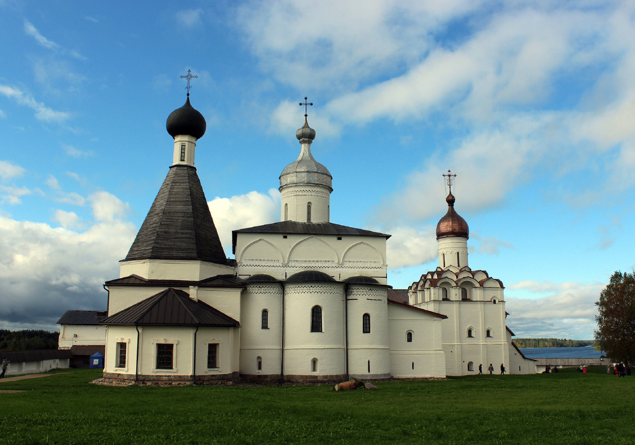 Ферапонтово, Каргопольская улица, 8 Рождественский собор