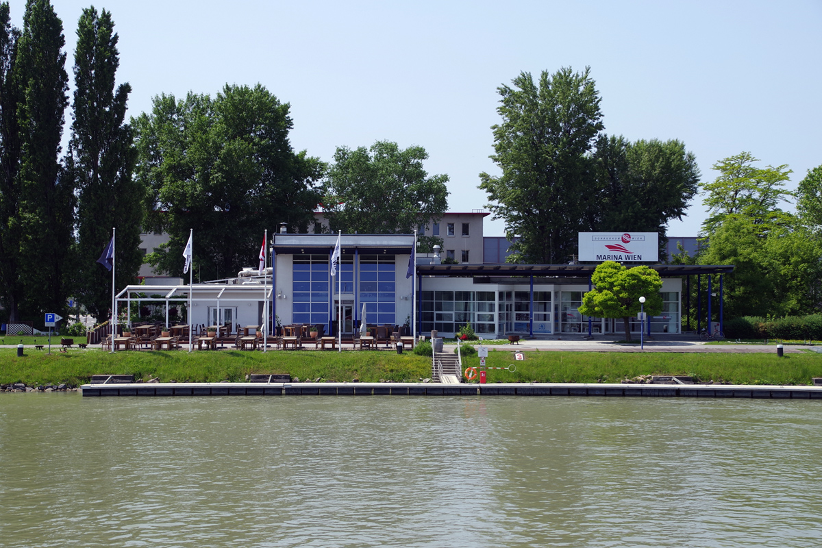 Vienna, Handelskai, 343