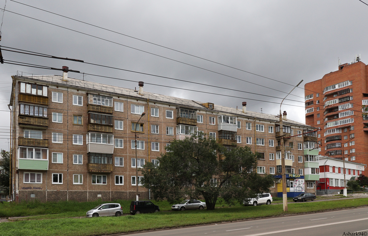 Братск, Бульвар Космонавтов, 10