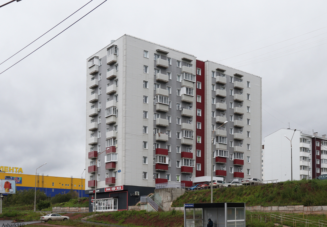 Bratsk, Улица Гагарина, 79