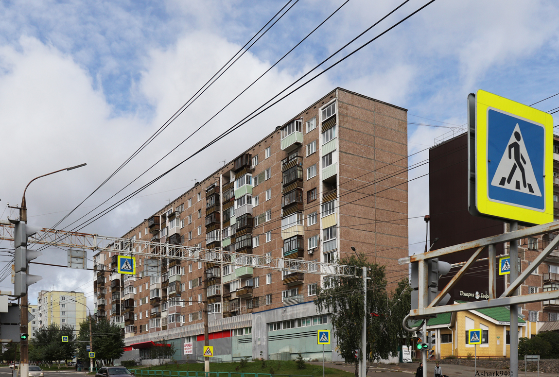 Братск, Улица Обручева, 37