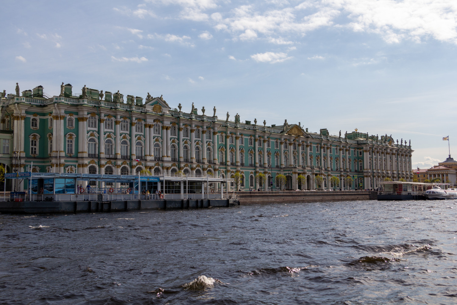 Petersburg, Дворцовая набережная, 38