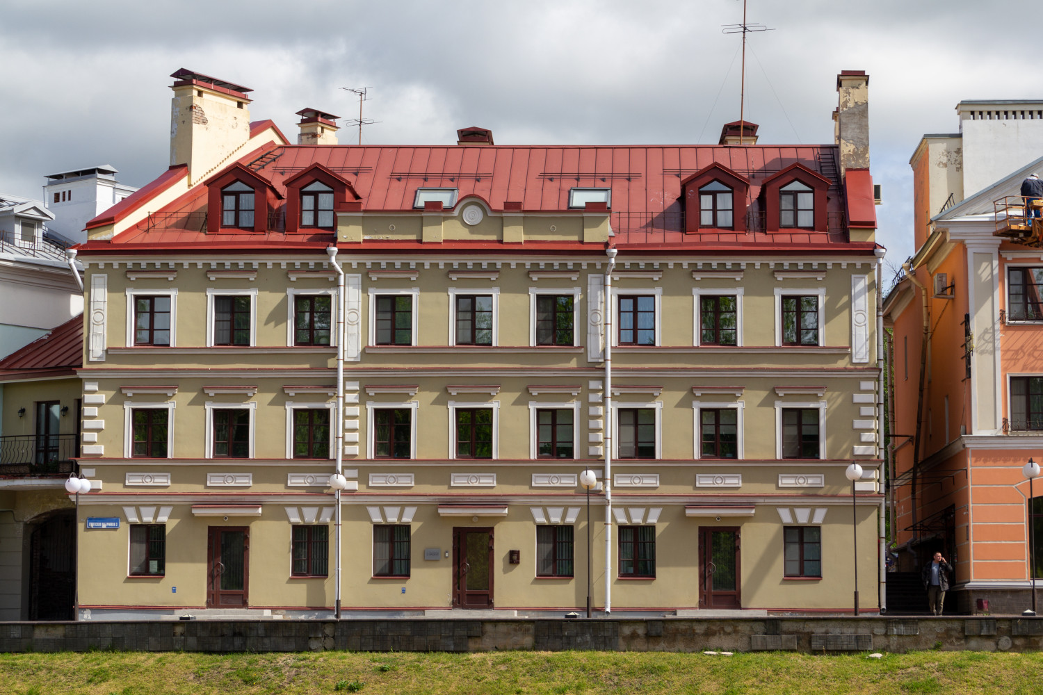 Псков, Советская набережная, 3